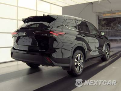 2026 Toyota Highlander XLE - zdjęcie 4 z 29 - miniatura