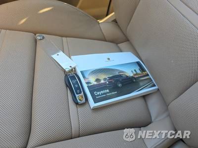 2023 Porsche Cayenne - zdjęcie 23 z 27 - miniatura