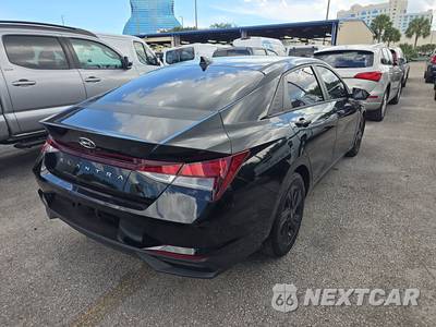 2021 Hyundai Elantra SEL - zdjęcie 4 z 28 - miniatura