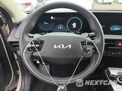 2024 Kia EV6 Light Long Range - zdjęcie 10 z 32 - miniatura