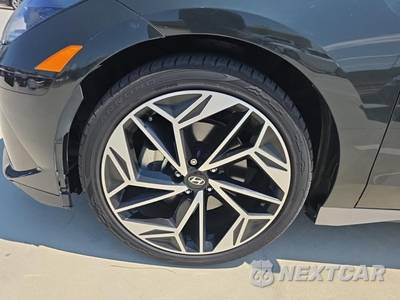 2023 Hyundai IONIQ 6 Limited - zdjęcie 17 z 35 - miniatura