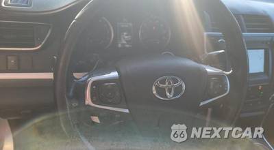 2017 Toyota Camry SE - zdjęcie 10 z 17 - miniatura