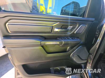2021 Ram 1500 Limited Crew Cab Short Bed - zdjęcie 9 z 23 - miniatura