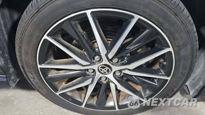 2021 Toyota Camry SE - zdjęcie 19 z 23 - miniatura
