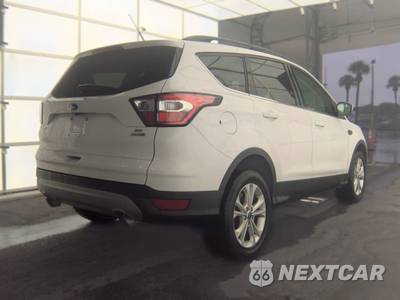 2018 Ford Escape SE - zdjęcie 5 z 24 - miniatura