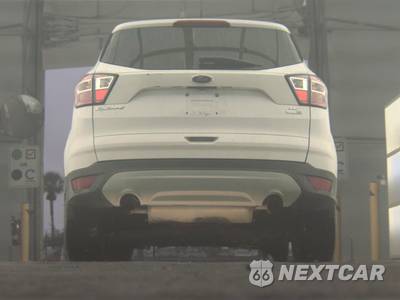 2018 Ford Escape SE - zdjęcie 7 z 24 - miniatura