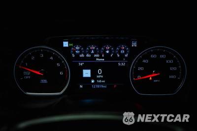 2021 Chevrolet Suburban Z71 2Z7 - zdjęcie 20 z 31 - miniatura
