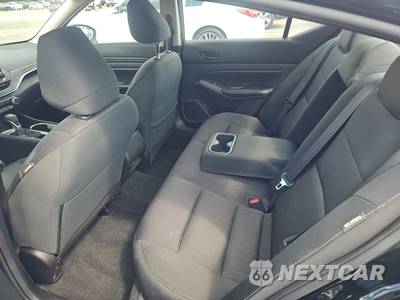 2024 Nissan Altima SV - zdjęcie 13 z 18 - miniatura
