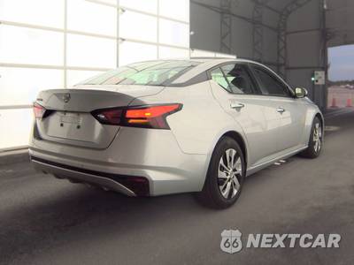 2023 Nissan Altima S - zdjęcie 4 z 18 - miniatura