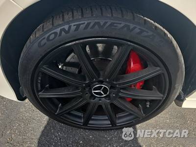 2015 Mercedes-Benz E 63 AMG S 4MATIC Sedan - zdjęcie 18 z 47 - miniatura