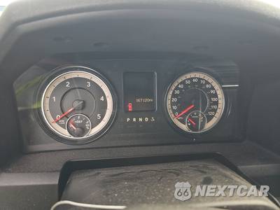 2018 Ram 2500 Tradesman Crew Cab Medium Bed - zdjęcie 12 z 17 - miniatura
