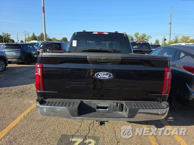 2025 Ford F-150 XLT Crew Cab Short Bed - zdjęcie 5 z 30 - miniatura