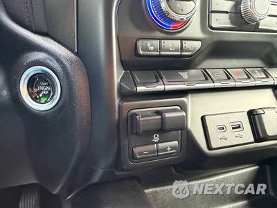 2022 GMC Sierra 3500HD AT4 Crew Cab Medium Bed - zdjęcie 29 z 68 - miniatura