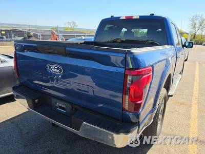 2025 Ford F-150 XLT Crew Cab Short Bed - zdjęcie 4 z 23 - miniatura
