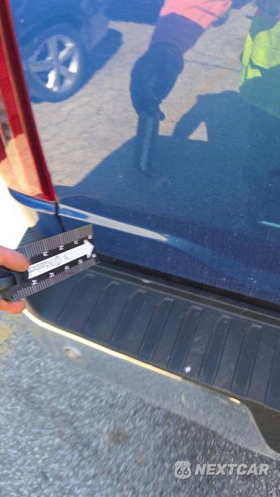 2025 Ford F-150 XLT Crew Cab Short Bed - zdjęcie 18 z 23 - miniatura