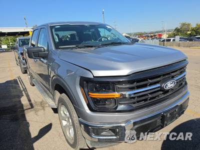 2025 Ford F-150 XLT Crew Cab Short Bed - zdjęcie 3 z 23 - miniatura