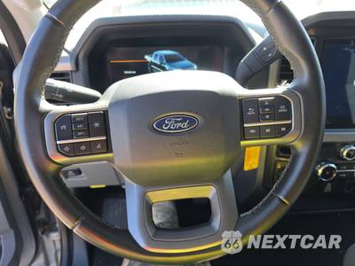 2025 Ford F-150 XLT Crew Cab Short Bed - zdjęcie 10 z 27 - miniatura