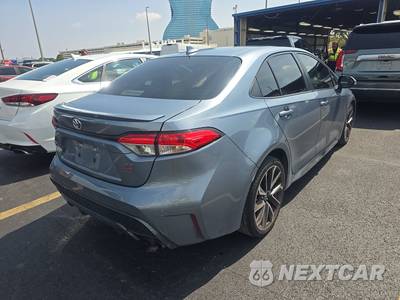 2020 Toyota Corolla SE Sedan - zdjęcie 4 z 32 - miniatura