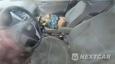 2016 Hyundai Accent SE Sedan - zdjęcie 22 z 50 - miniatura