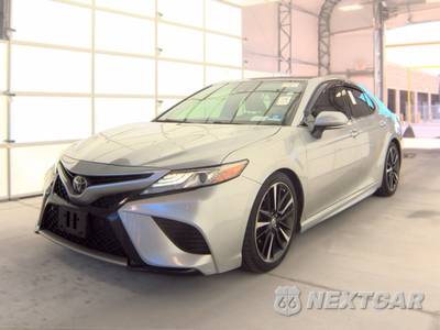 2018 Toyota Camry XSE - zdjęcie 1 z 24 - miniatura