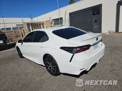 2024 Toyota Camry SE - zdjęcie 6 z 28 - miniatura