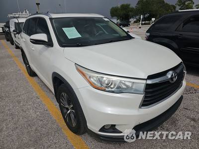 2016 Toyota Highlander XLE - zdjęcie 3 z 17 - miniatura