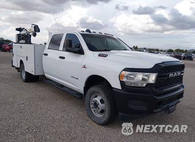2022 Ram 3500 Cab Chassis Tradesman Crew Cab DRW - zdjęcie 2 z 13 - miniatura