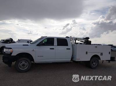 2022 Ram 3500 Cab Chassis Tradesman Crew Cab DRW - zdjęcie 7 z 13 - miniatura
