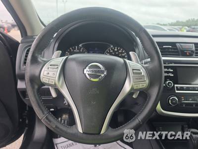 2017 Nissan Altima 2.5 SR - zdjęcie 10 z 17 - miniatura