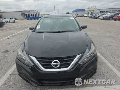 2017 Nissan Altima 2.5 SR - zdjęcie 2 z 17 - miniatura