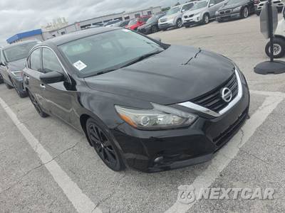 2017 Nissan Altima 2.5 SR - zdjęcie 3 z 17 - miniatura
