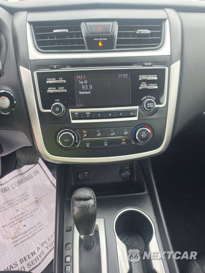 2017 Nissan Altima 2.5 SR - zdjęcie 11 z 17 - miniatura