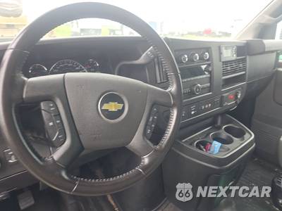 2022 Chevrolet Express 3500 Cutaway 1WT DRW 139.0" WB - zdjęcie 11 z 18 - miniatura