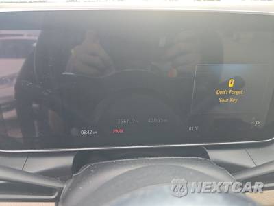 2024 Mercedes-Benz GLC 300 4MATIC - zdjęcie 12 z 21 - miniatura