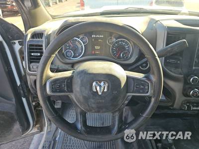2024 Ram 3500 Tradesman Crew Cab Long Bed DRW - zdjęcie 16 z 54 - miniatura