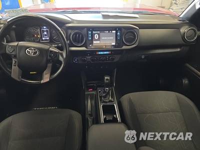 2017 Toyota Tacoma TRD Off-Road Crew Cab Medium Bed - zdjęcie 8 z 18 - miniatura