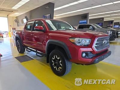 2017 Toyota Tacoma TRD Off-Road Crew Cab Medium Bed - zdjęcie 3 z 18 - miniatura