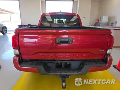 2017 Toyota Tacoma TRD Off-Road Crew Cab Medium Bed - zdjęcie 5 z 18 - miniatura