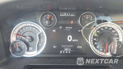 2022 Ram 1500 Classic Tradesman Crew Cab Short Bed - zdjęcie 20 z 33 - miniatura