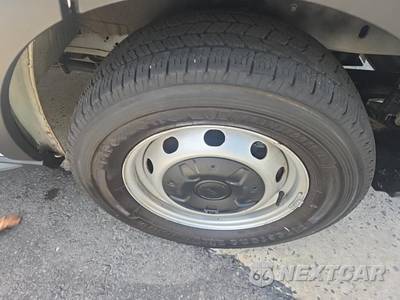 2021 Ford Transit 250 Cargo Van Low Roof 148.0" WB - zdjęcie 9 z 32 - miniatura