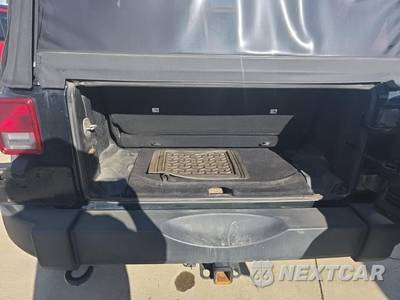 2013 Jeep Wrangler Sport - zdjęcie 19 z 21 - miniatura
