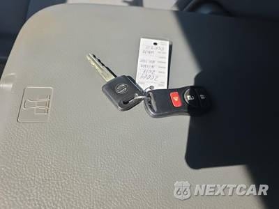2017 Nissan NV3500 HD Passenger SV 146.1" WB - zdjęcie 22 z 22 - miniatura