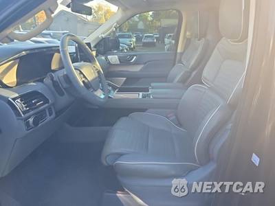 2021 Lincoln Navigator Black Label - zdjęcie 13 z 29 - miniatura