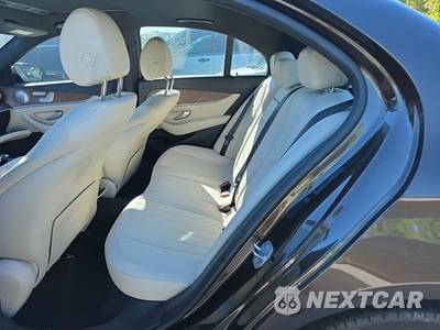 2017 Mercedes-Benz E 300 Sport Sedan - zdjęcie 14 z 21 - miniatura