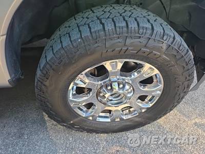 2021 Ford Super Duty F-250 Lariat Crew Cab Medium Bed - zdjęcie 9 z 22 - miniatura