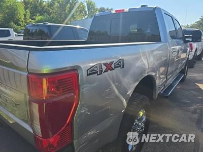 2021 Ford Super Duty F-250 Lariat Crew Cab Medium Bed - zdjęcie 4 z 22 - miniatura