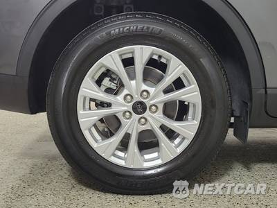 2023 Ford Escape Active - zdjęcie 10 z 50 - miniatura