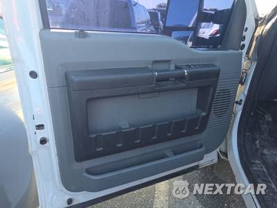 2015 Ford Super Duty F-250 XL Crew Cab Long Bed - zdjęcie 9 z 40 - miniatura