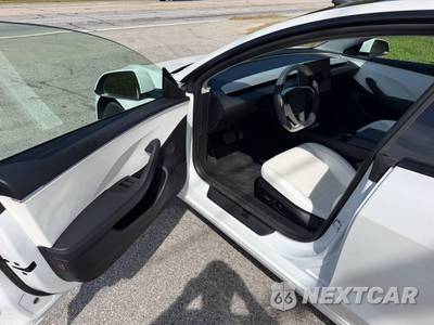 2024 Tesla Model 3 Long Range - zdjęcie 12 z 16 - miniatura