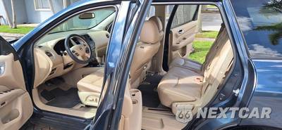 2015 Nissan Pathfinder SL - zdjęcie 9 z 10 - miniatura